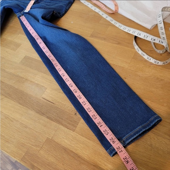 Good American always fits classic good A size 00-4 jeans - Picture 9 of 10